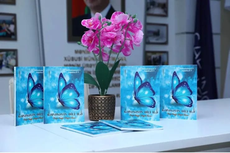 “Kəpənəyin dili ilə" kitabı təqdim olundu - FOTOLAR