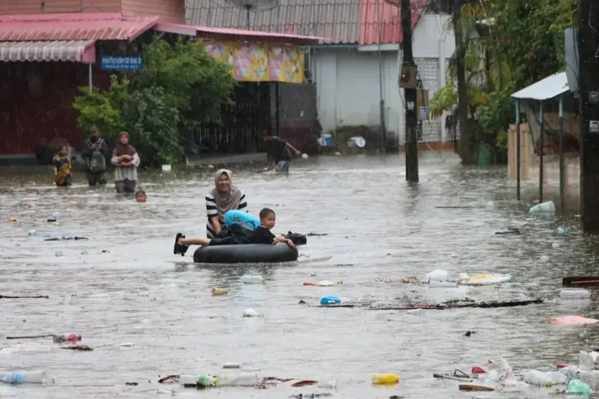 Taylandda daşqınlar 18 nəfərin həyatına son qoyub