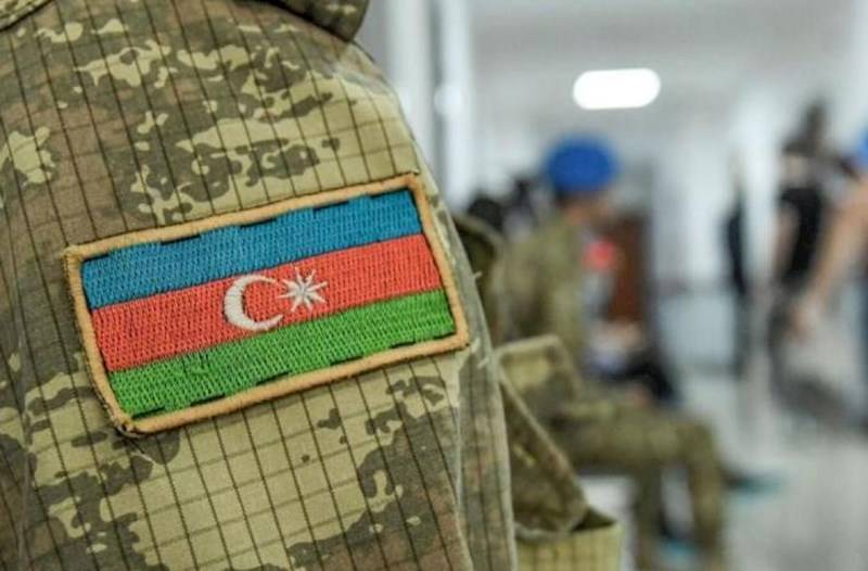 Bu hərbçilərin xidmət müddəti 6 ay azaldılır