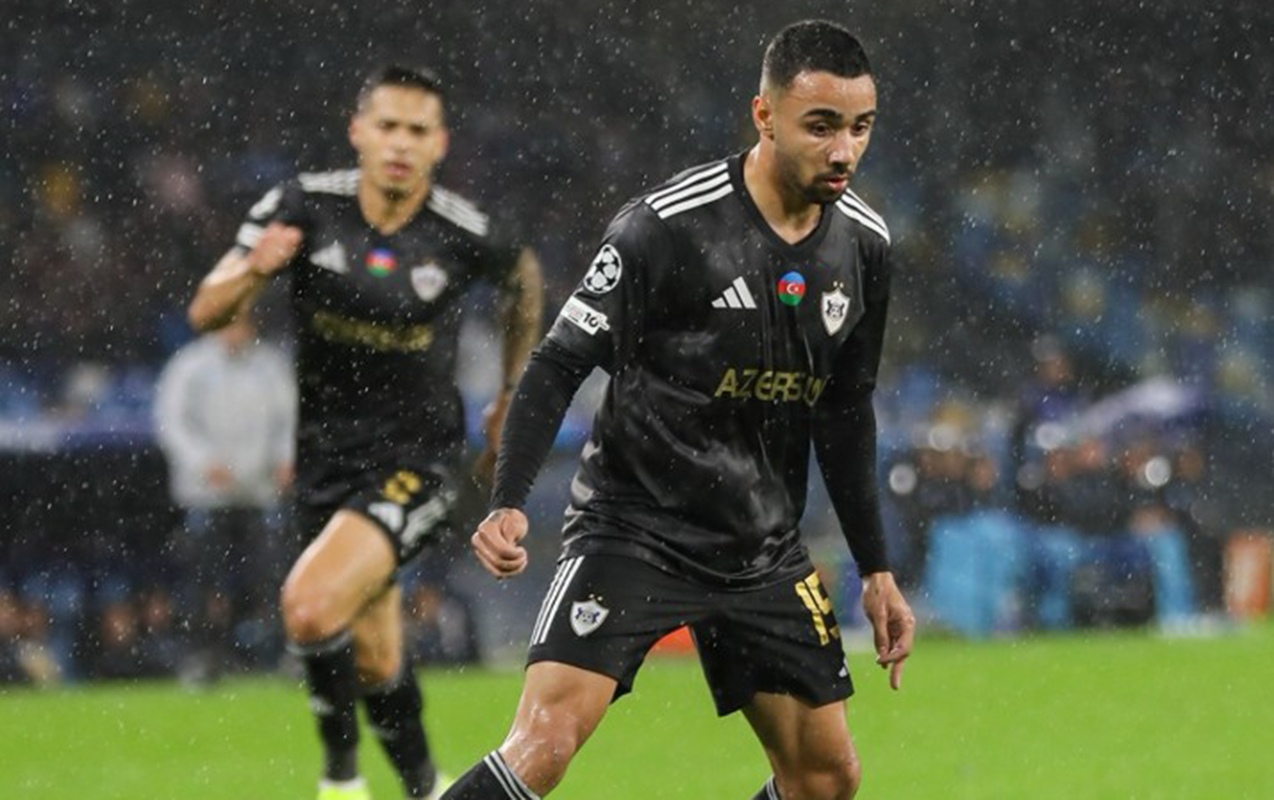 “Napoli” hesabı açdı