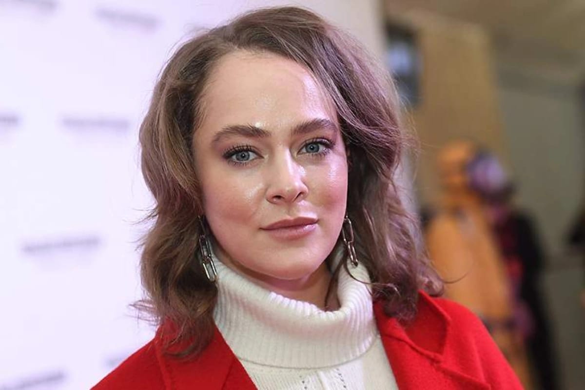 Rusiyada məhkəmə narkotik qaçaqmalçılığına görə aktrisa barədə hökm çıxarıb