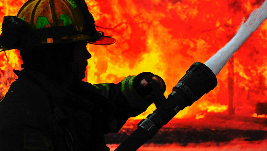 Daşkəsəndə ev yandı - Xəsarət alan var