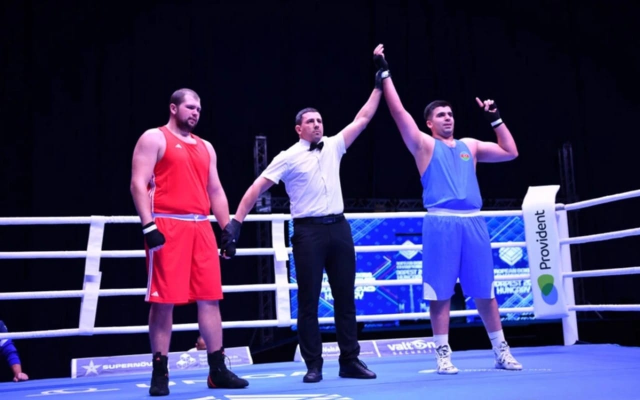 Boksçumuz Avropa çempionatında finala yüksəldi