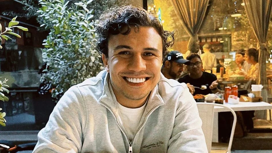 Azərbaycanəsilli bloqer canlı efirdə döyüldü