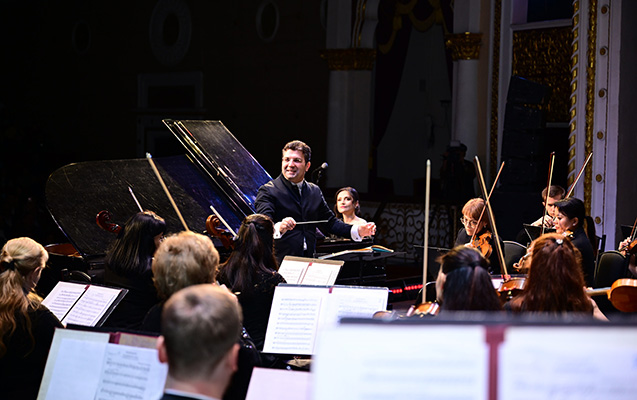 Dövlət Kamera Orkestrində - Yeni dirijor