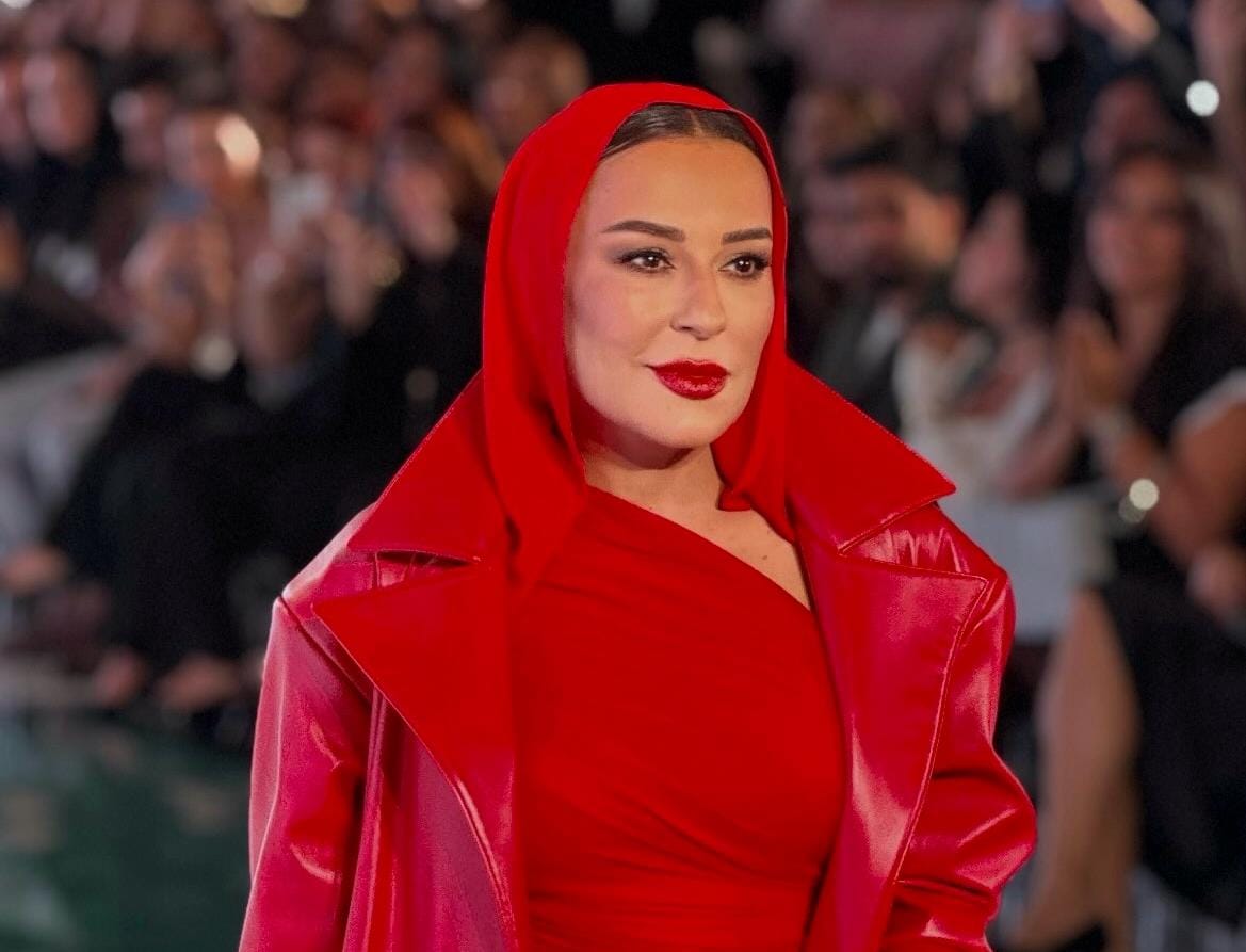 Xalq artisti Tünzalə Ağayeva PODİUMDA - VİDEO - FOTOLAR