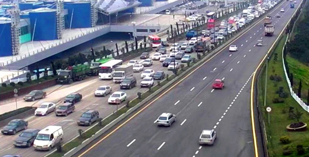 Bakı-Sumqayıt yolundakı avtobus zolaqları ilə bağlı YENİLİK