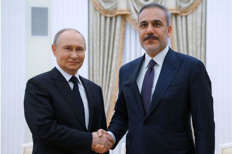 Fidan: Putin müəyyən şərtlər daxilində Ukraynada atəşkəsə hazırdır