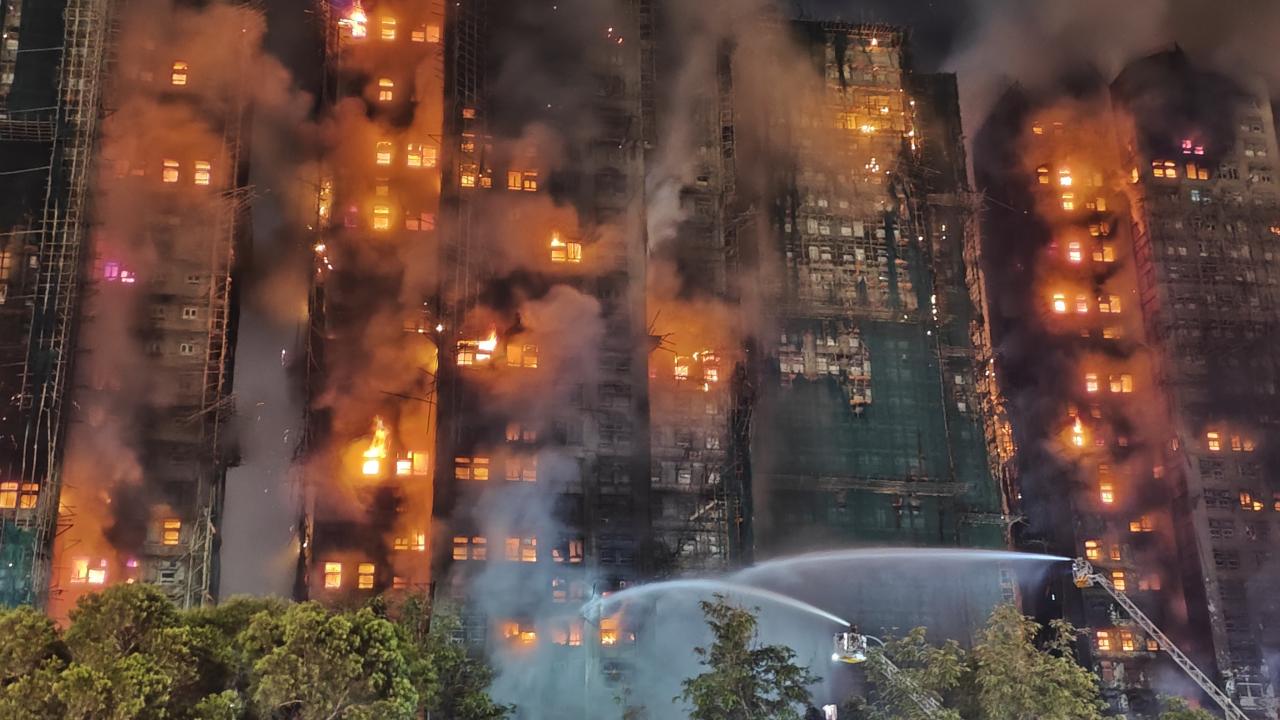 Honkonqda baş verən yanğında ölənlərin sayı artdı