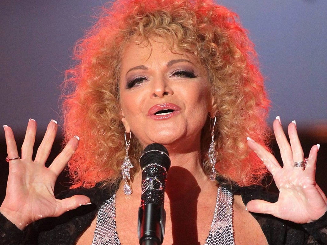 Larisa Dolinanın konsertləri boykot olundu