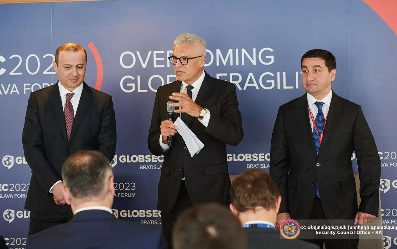 Hacıyev–Qriqoryan görüşü: “Ermənistan hansı şərtləri qəbul edəcək?”