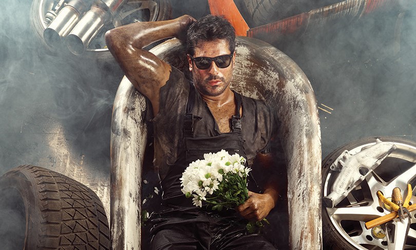 Burak Özçivit Bakıya gəlir