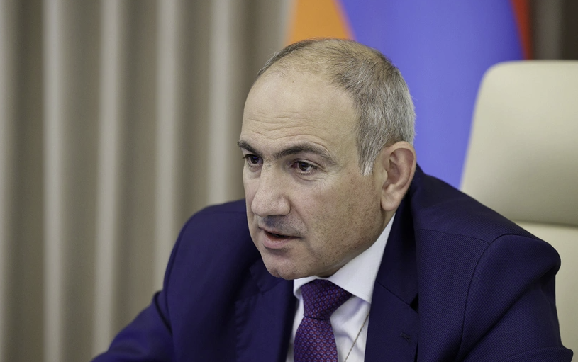 Paşinyan britaniyalı nazirlə müdafiə sahəsində birgə proqramları müzakirə edib