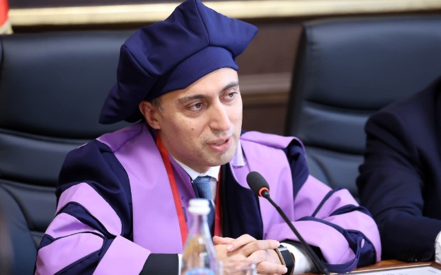 Emin Əmrullayevə Gürcüstanda "Fəxri doktor" adı verildi - FOTOLAR