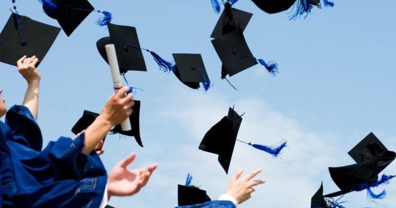 Bu ölkədə bakalavr və magistratura təhsili tamamilə ödənişsiz oldu