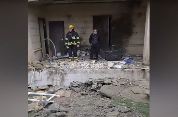 Bakıxanov qəsəbəsində evdə partlayış olub - xəsarət alanlar var