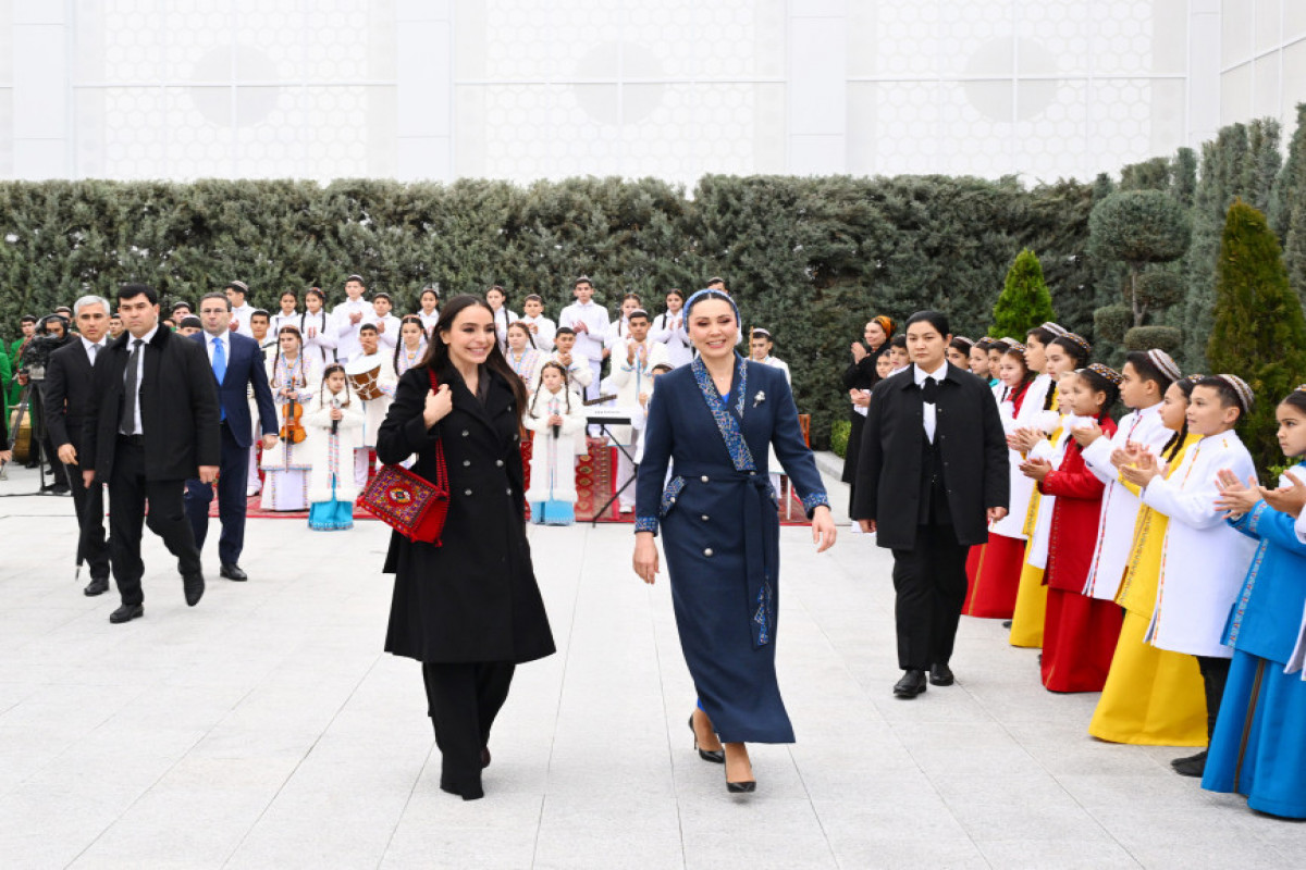 Leyla Əliyeva Türkmənistanda açılış mərasimində iştirak etdi - Fotolar