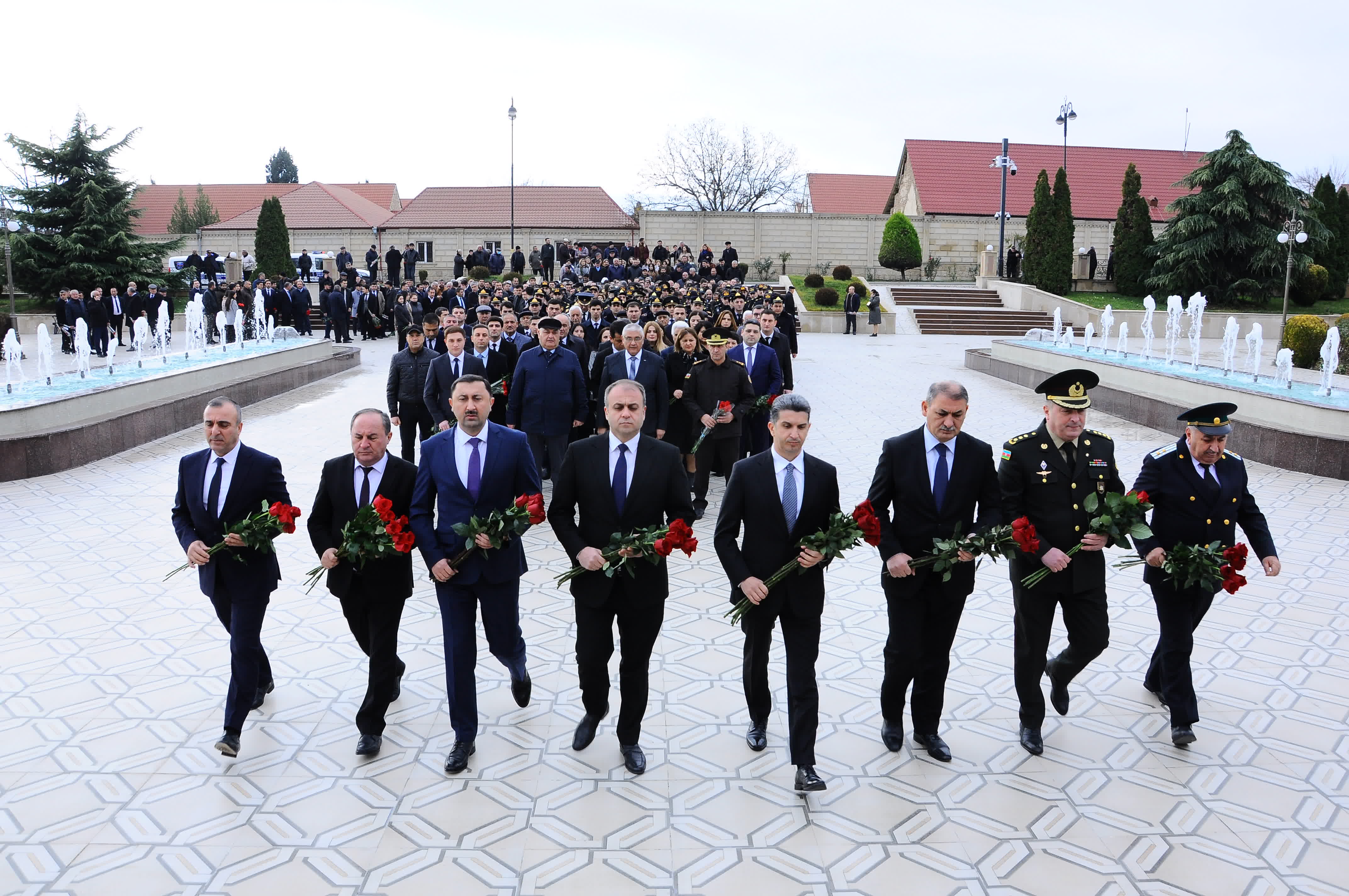 Göygöldə Ulu Öndər Heydər Əliyevin xatirəsi dərin ehtiramla yad edilib - FOTOLAR