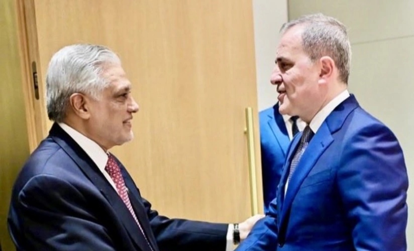 Azərbaycan və Pakistan XİN rəhbərləri regional məsələləri müzakirə ediblər