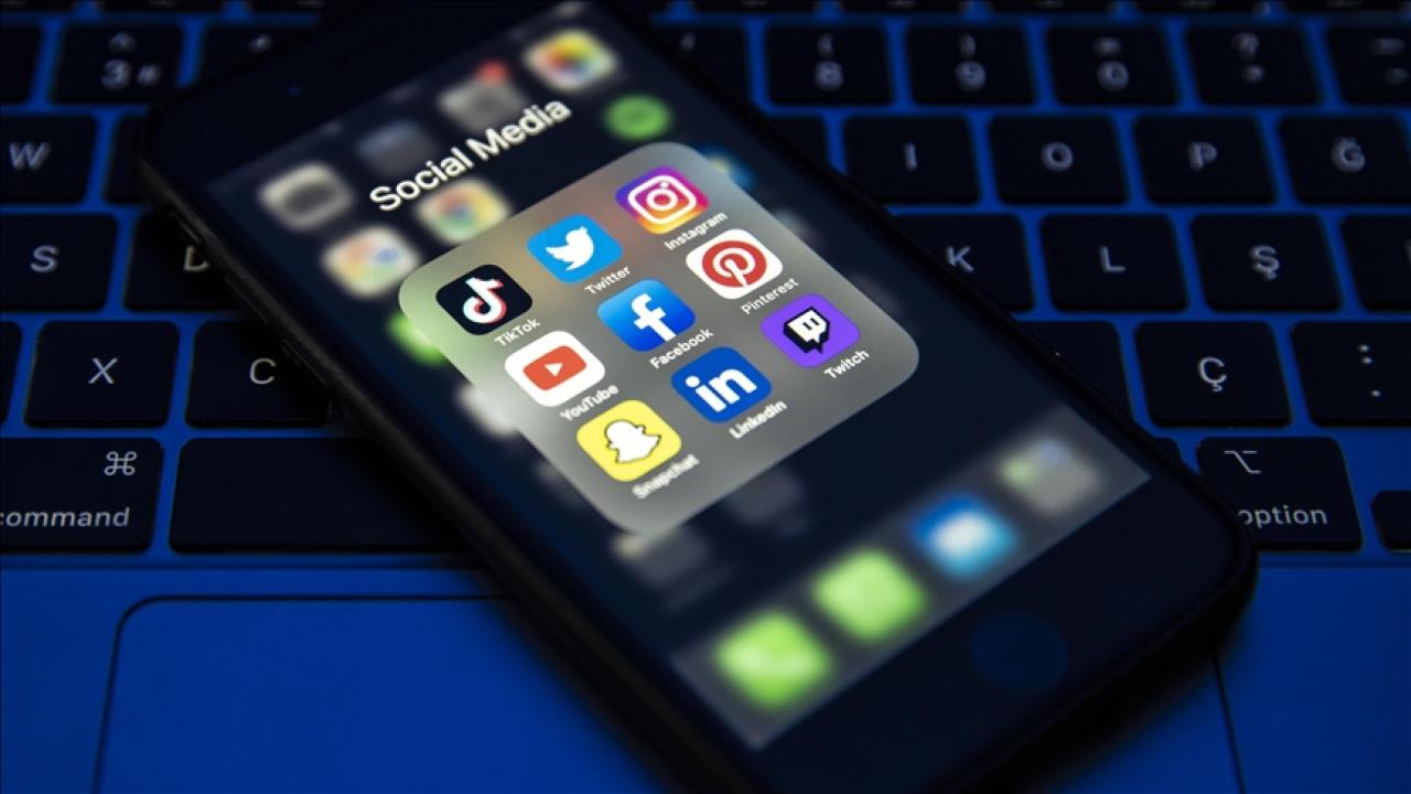 Malayziyada sosial media platformaları qeydiyyata alınacaq