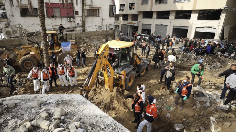 Qəzzada dağıntıların altından 45 cəsəd tapıldı