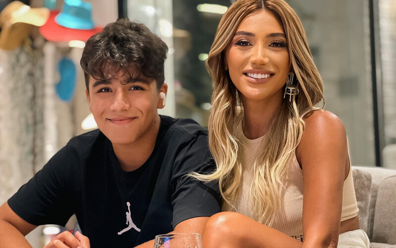 "İndiki ağlım olsaydı, Hüseyni tək qoymazdım" - Röya