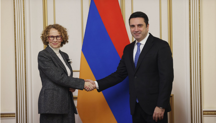 NATO Baş katibinin müavini Simonyanla sülh prosesini müzakirə edib