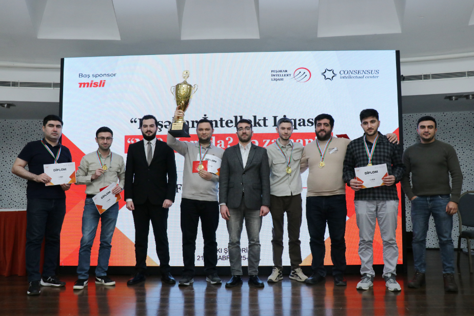 “Misli”nin dəstəyilə Peşəkar İntellekt Liqasının 2025-ci il mövsümü başa çatdı - FOTOLAR