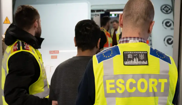 Almaniya 2011-ci ildən sonra ilk dəfə məhkum edilmiş suriyalını deportasiya edib