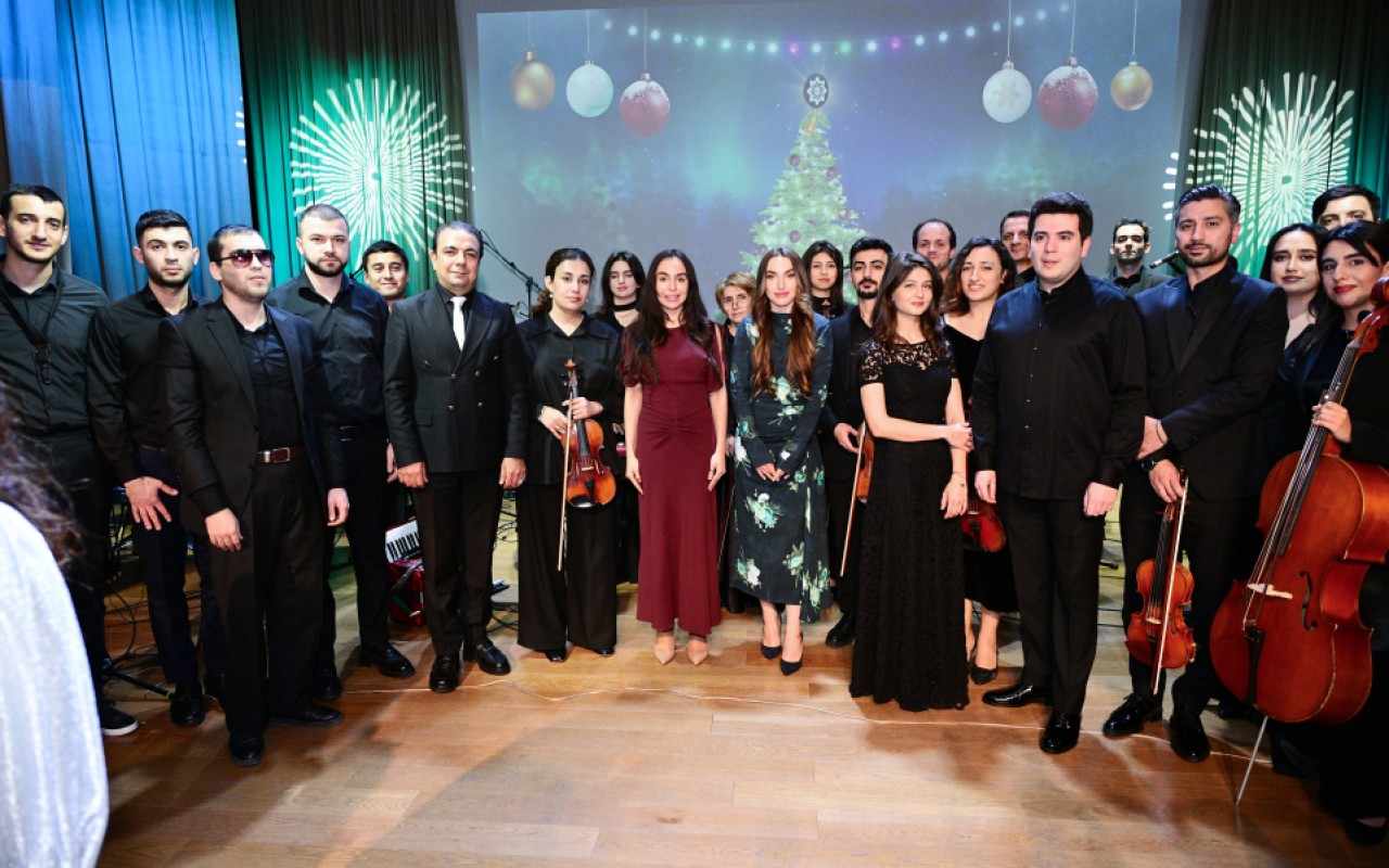 Leyla və Alena Əliyevalar DOST İnklüziv İnkişaf və Yaradıcılıq Mərkəzində - FOTOLAR