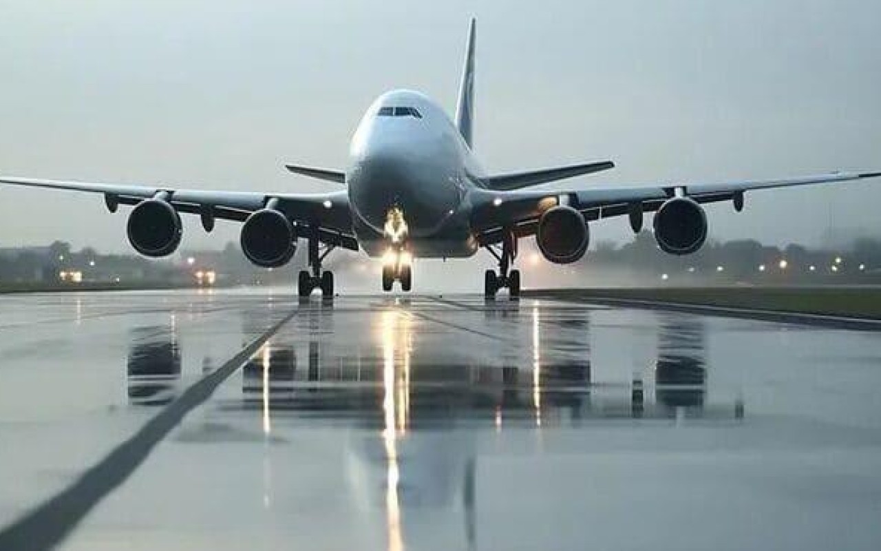 ABŞ-də 3 mindən çox uçuş təxirə salındı