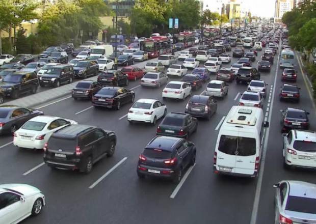 Bakıda bu yollarda sıxlıq var - SİYAHI