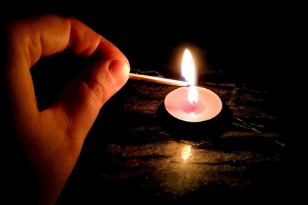 Rusiyanın Krasnodar diyarında on minlərlə sakin işıqsız qalıb