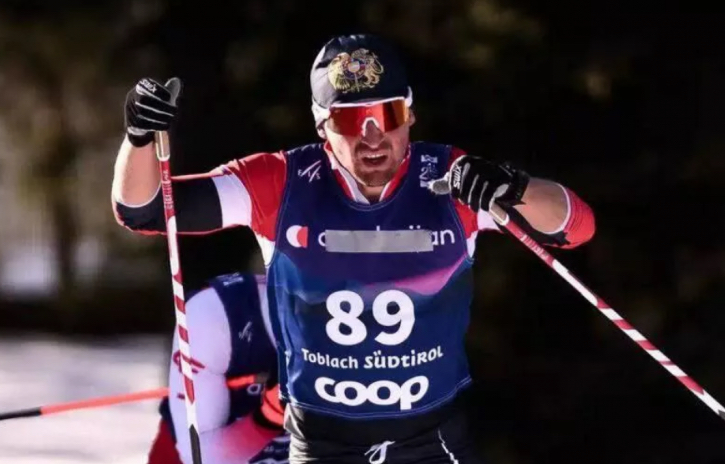 Erməni xizəkçi idman formasında Azərbaycan sözünü gizlətdiyinə görə cərimələnib