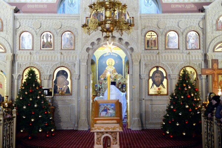 Bu gün dünya pravoslavları Milad bayramını qeyd edir