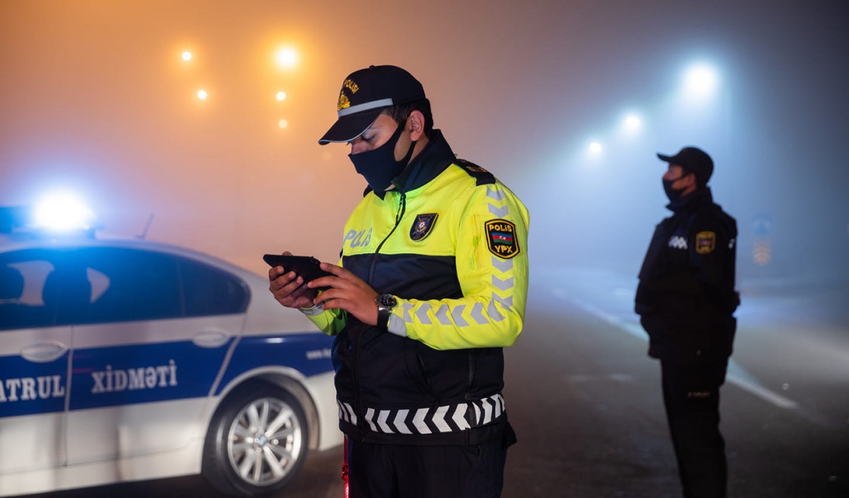 Baş Dövlət Yol Polisi İdarəsi dumanlı hava şəraiti ilə əlaqədar sürücülərə müraciət edib