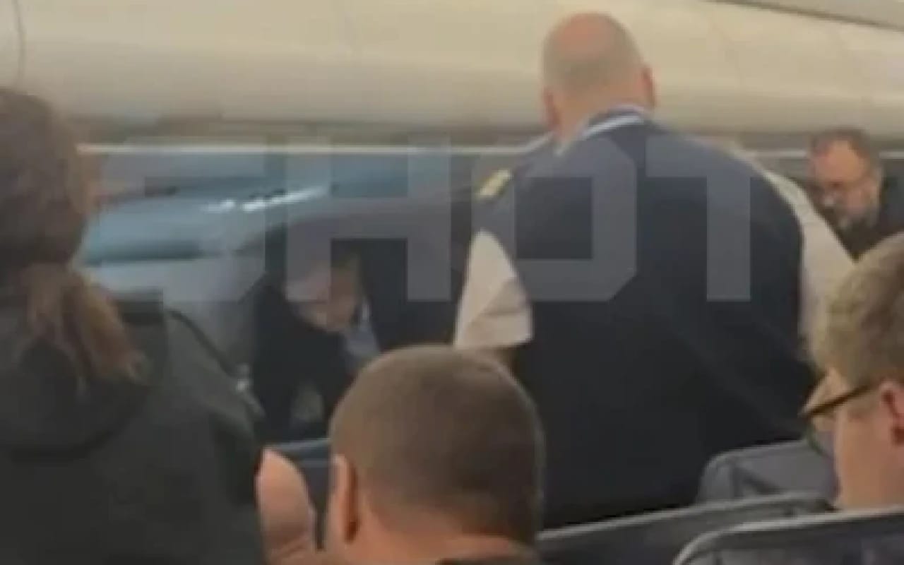 Moskva-İrəvan reysində yanğın