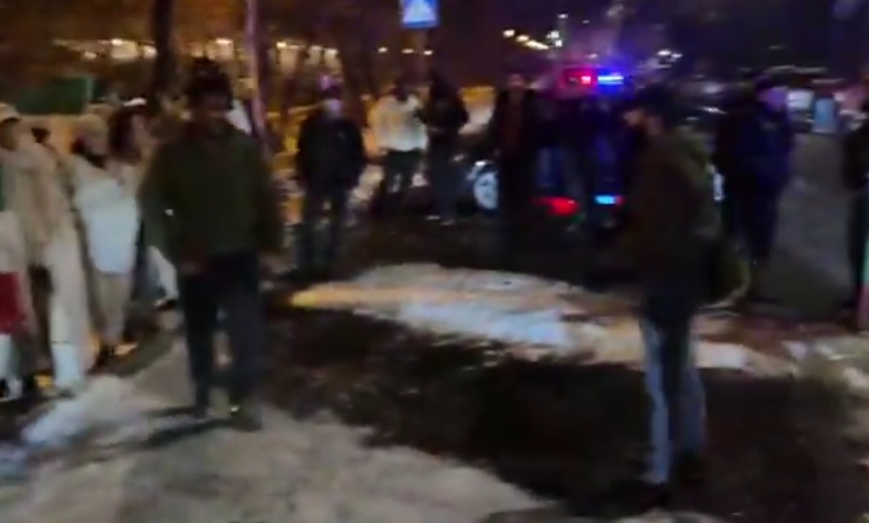 İrəvandakı iranlılar Pəhləvinin qayıtmasını istəyirlər - GÖRÜNTÜ