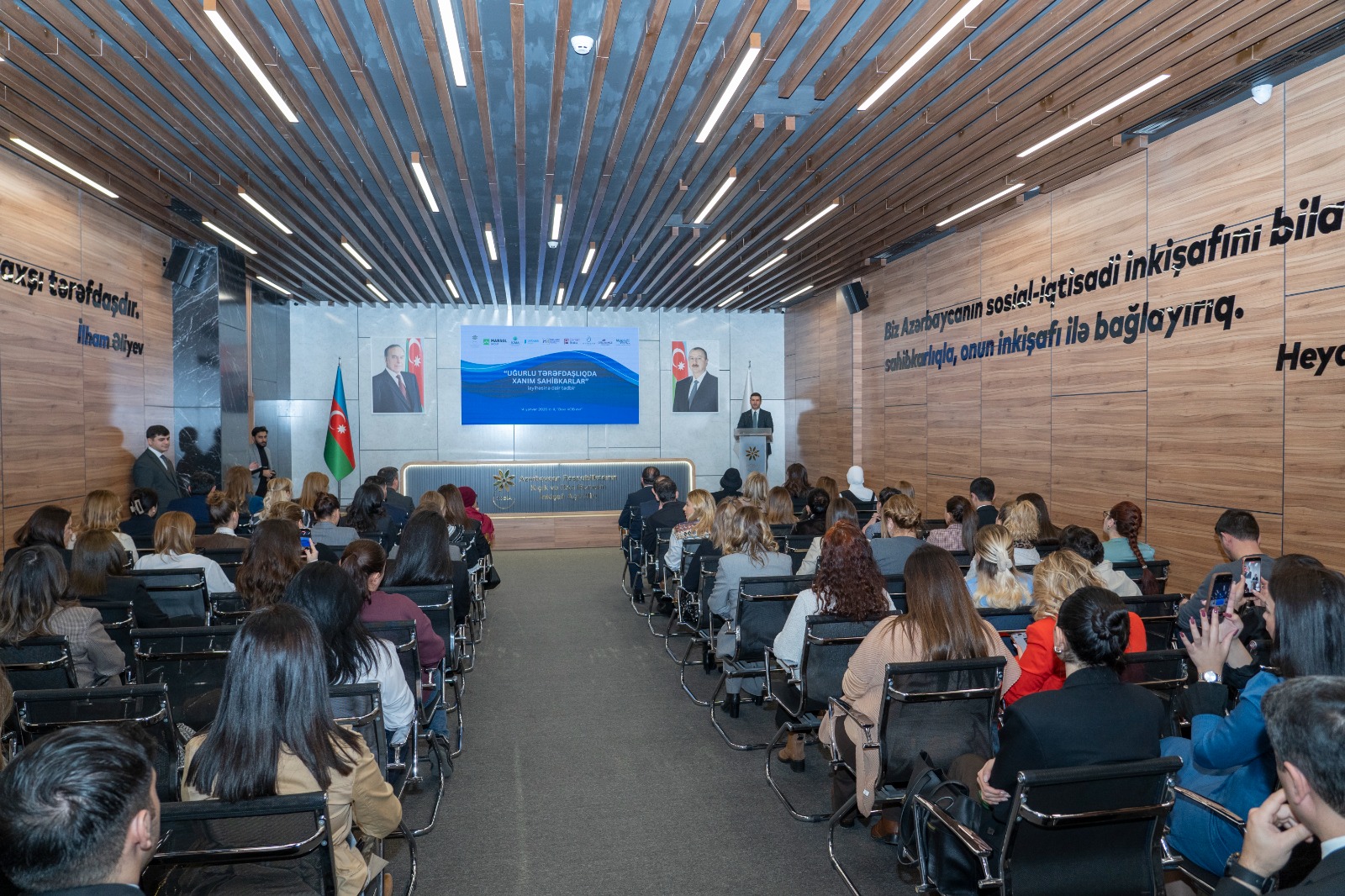 “Uğurlu tərəfdaşlıqda xanım sahibkarlar” layihəsinə start verildi - FOTOLAR