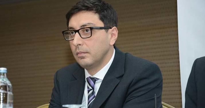 Nazir onu rəis təyin etdi