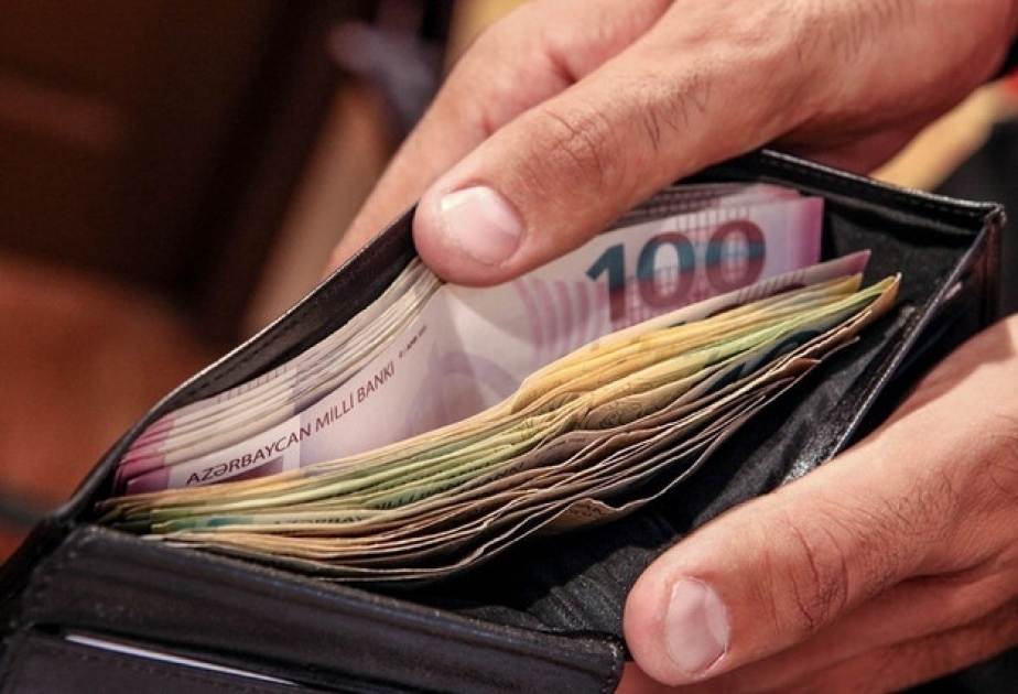 Azərbaycanda orta aylıq əməkhaqqı artdı