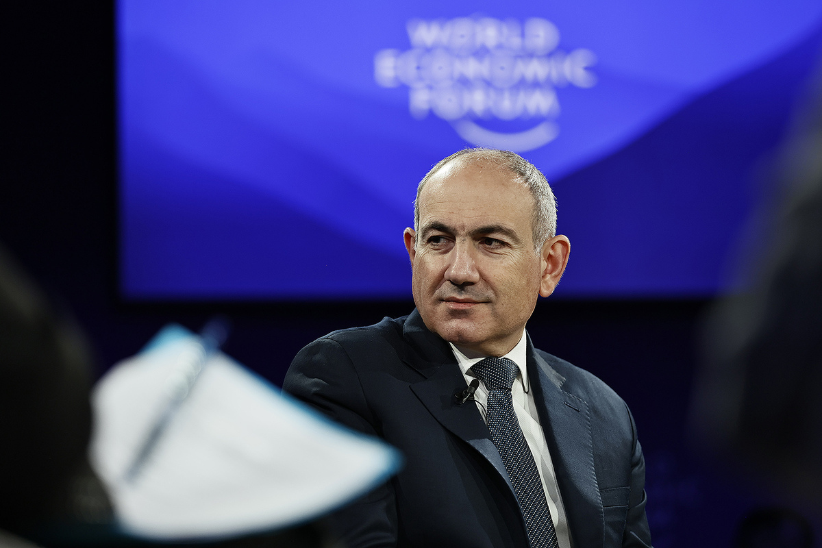 Paşinyan Davos İqtisadi Forumunda iştirak etməyəcək