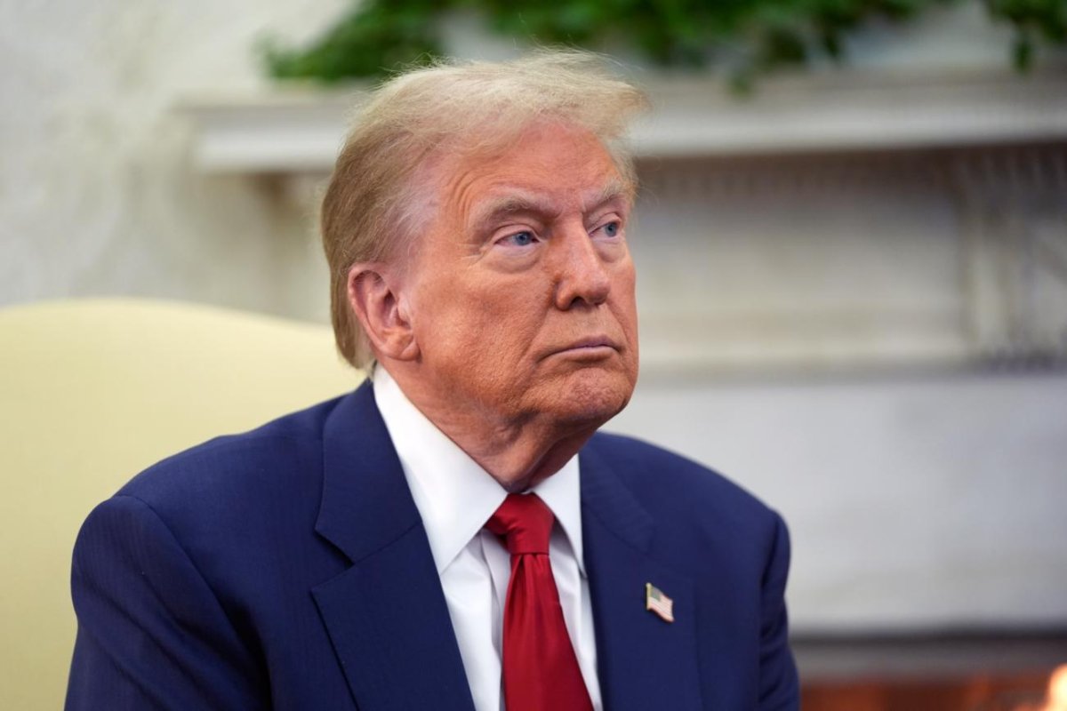 Tramp onları rüsumlarla hədələdi