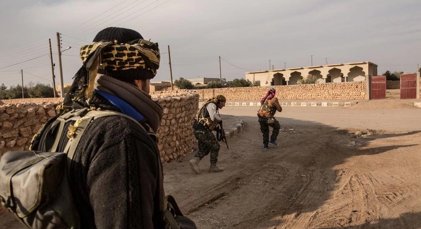 Suriya ordusu Rakka vilayətinə daxil olub