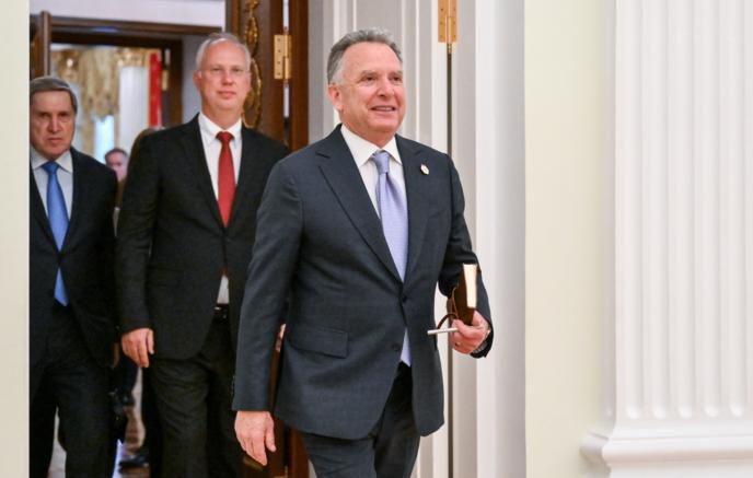 Trampın xüsusi elçisi Rusiyaya gəldi