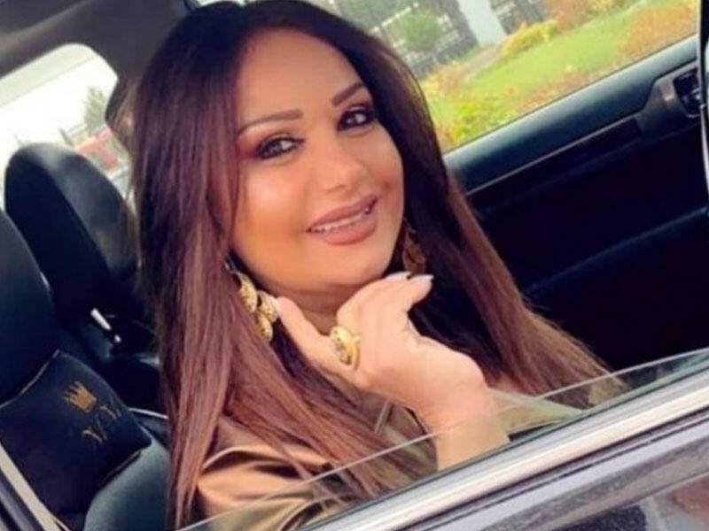 Mənzurə boşanma ərizəsi yazmaq üçün borc alıb