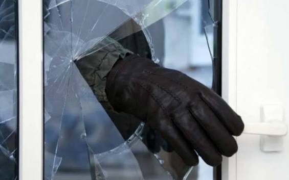 Xırdalanda marketdən 7 min manatlıq oğurluq olub