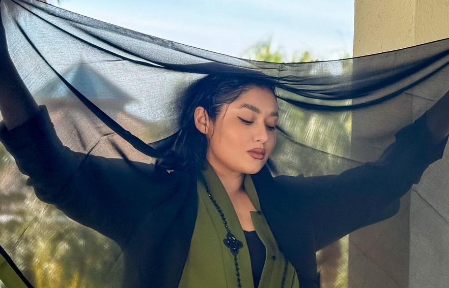 Nərmin yeni yaşını adada qarşıladı - VİDEO