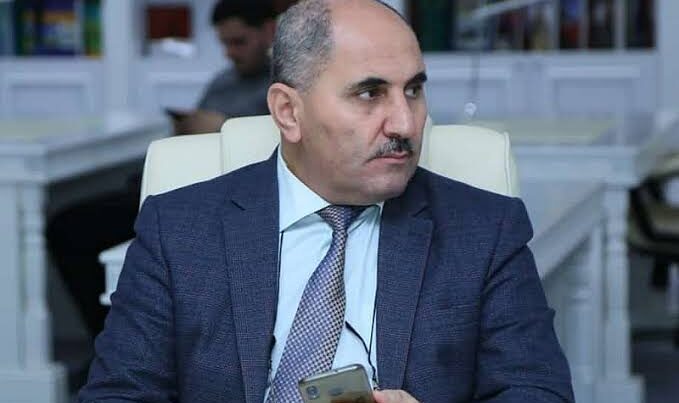 Azər Həsrət bara gedən qızlar haqda dediklərinə aydınlıq gətirdi