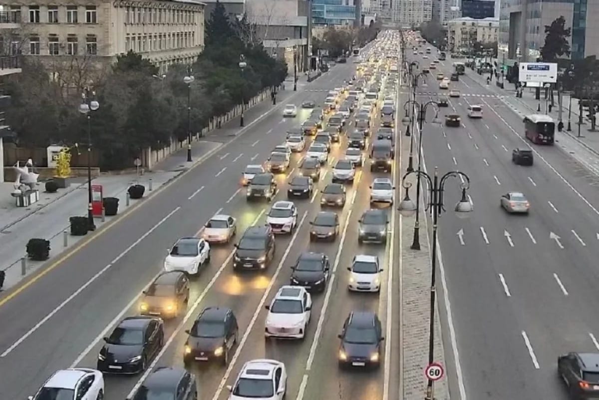 Bakıda bu yollarda sıxlıq var - SİYAHI